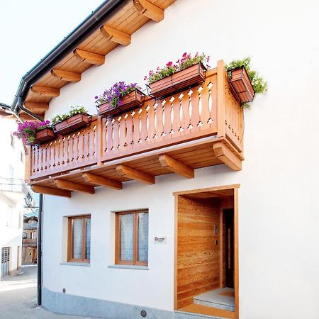 Fenat Aparthotel Introd Exterior photo